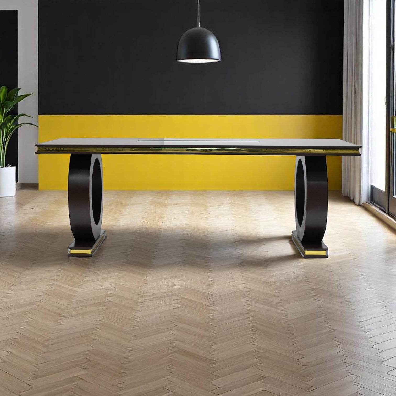 Royalty Table 8 Seater